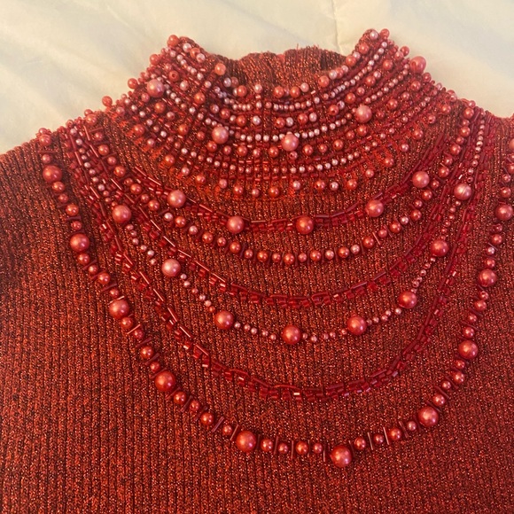 Beaded sleeveless top - Picture 2 of 5